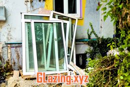 Victorian bay windows